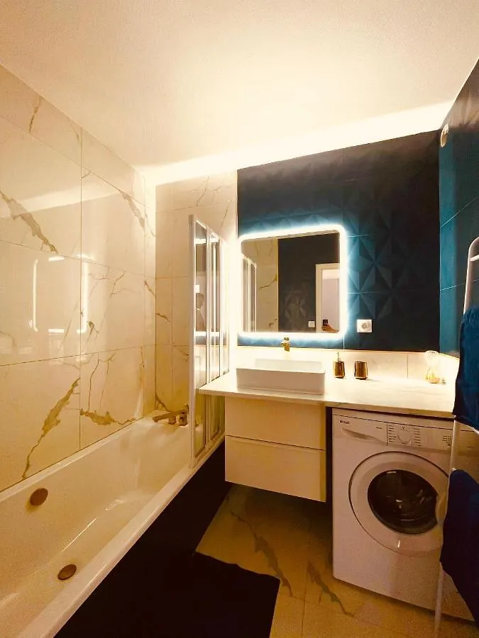 Appartement La Montagne Ca Vous Gagne ! à Cluses