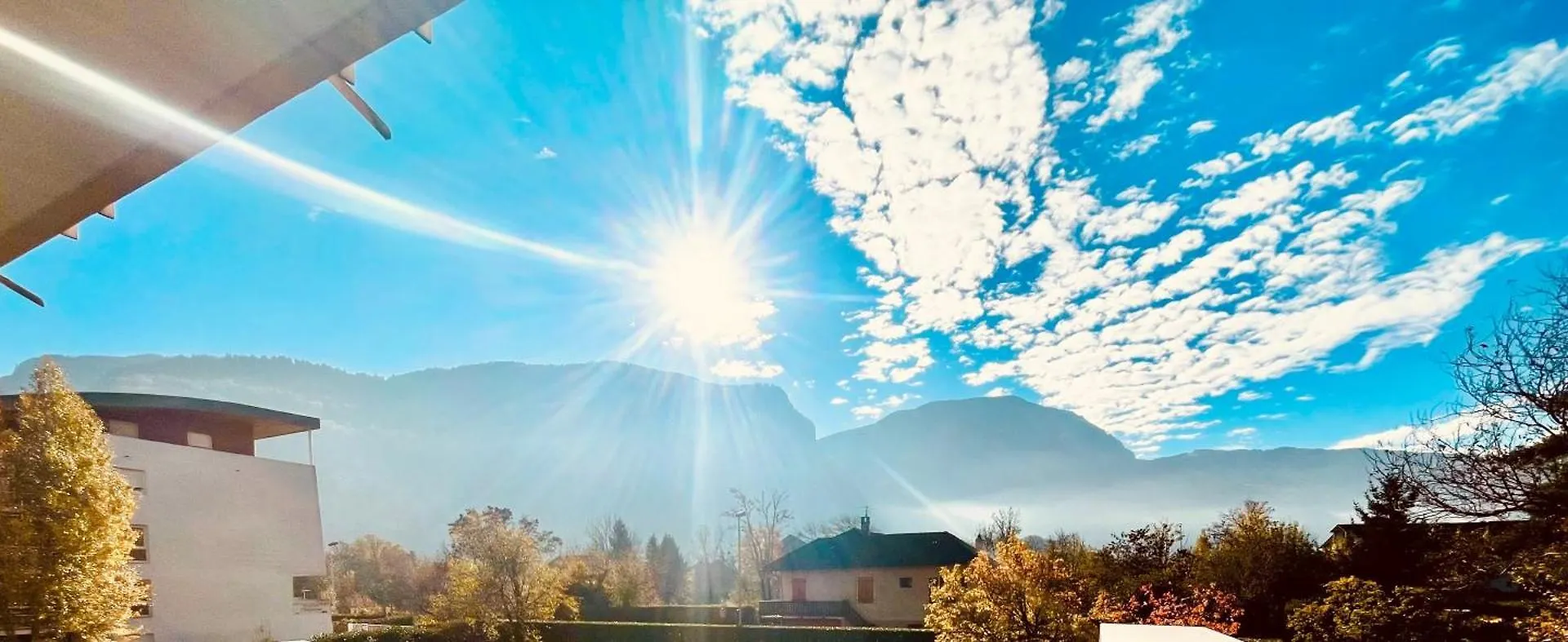 La Montagne Ca Vous Gagne ! Lägenhet Cluses Frankrike